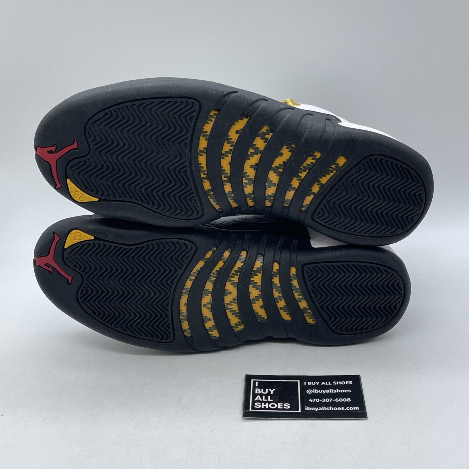 Size 10.5 - Jordan 12 Retro taxi release 2013 (130690-125)