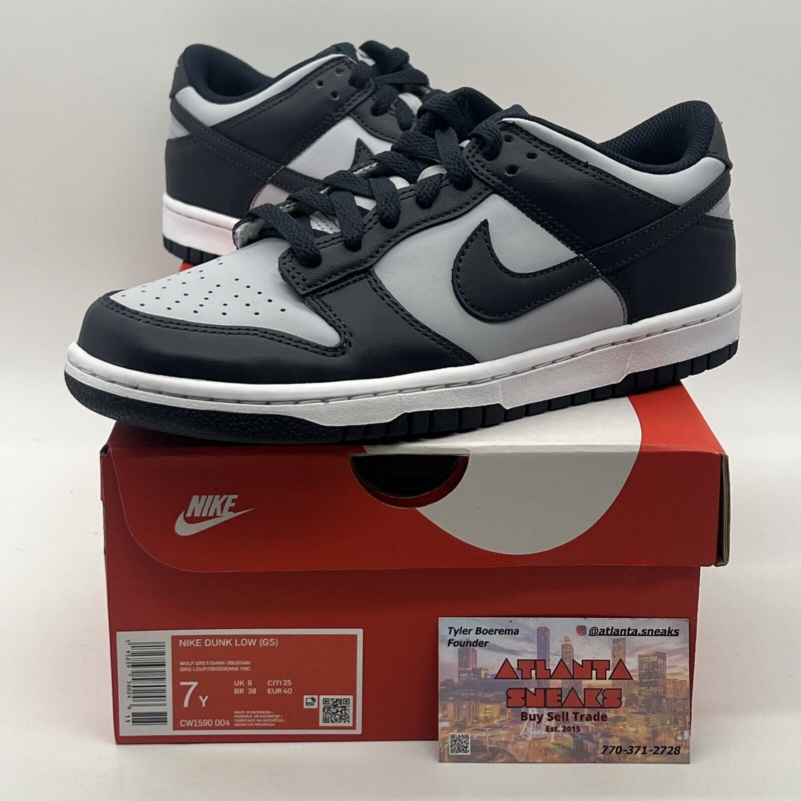 Size 7Y - Dunk Low Georgetown CW1590-004 Navy Grey Leather White (CW1590-005)