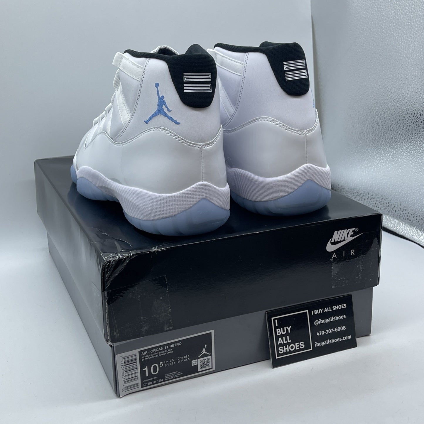 Size 10.5 - Air Jordan 11 Retro 2024 Legend Blue / Columbia White (CT8012-104)