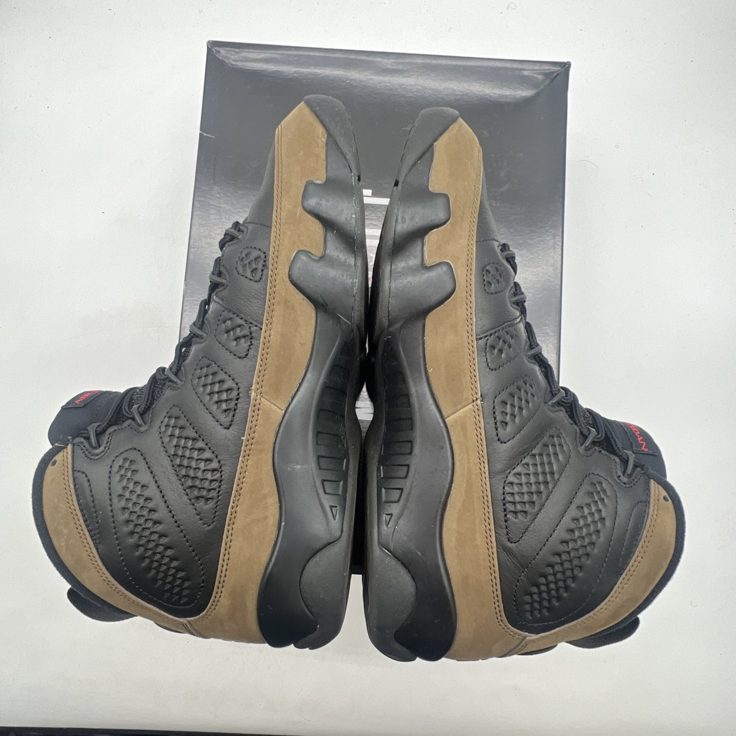 Size 10.5 - Air Jordan 9 Retro 2024 Olive (HV4794-030)