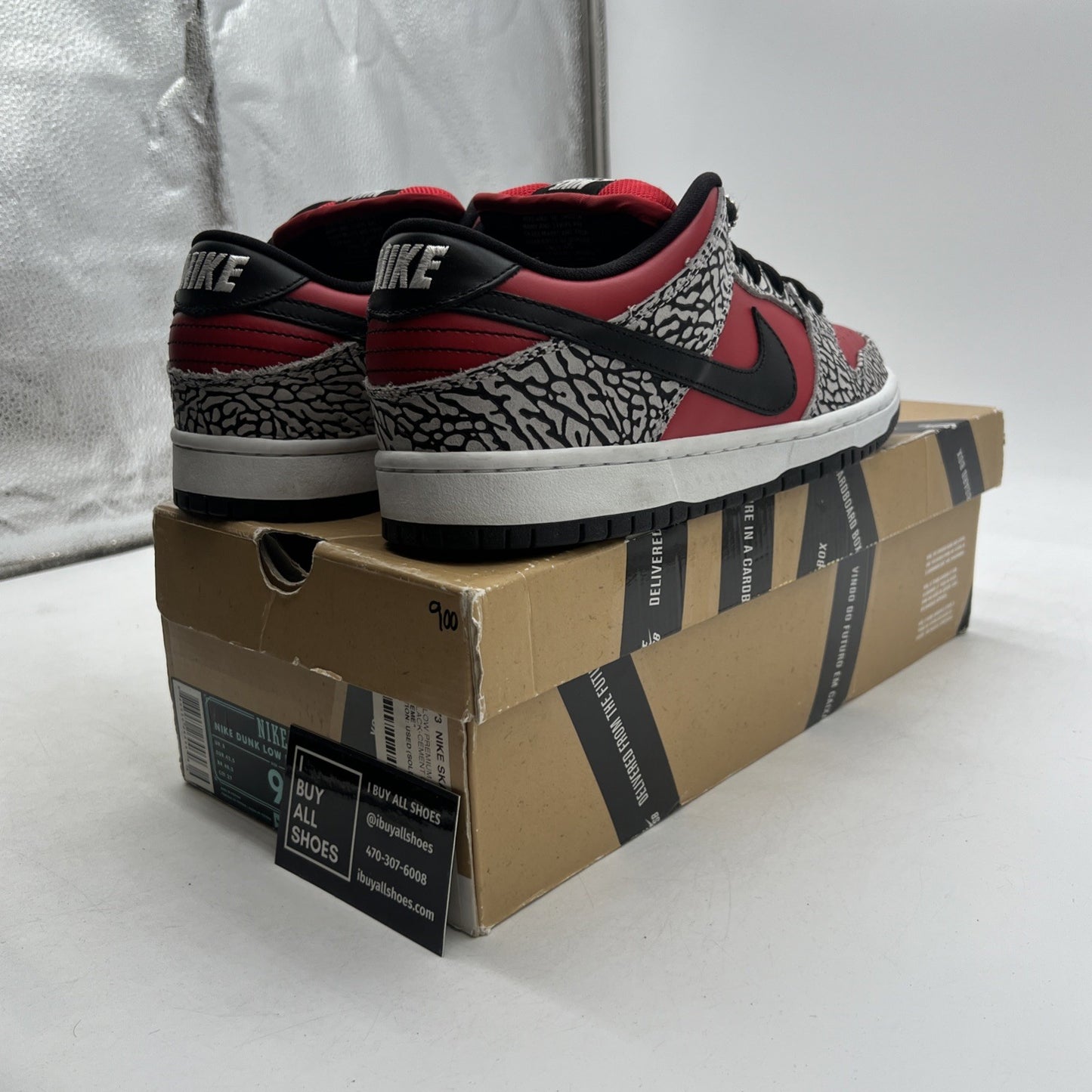 Size 9 - Nike Supreme x Dunk Premium SB Low Red Cement (313170-600)