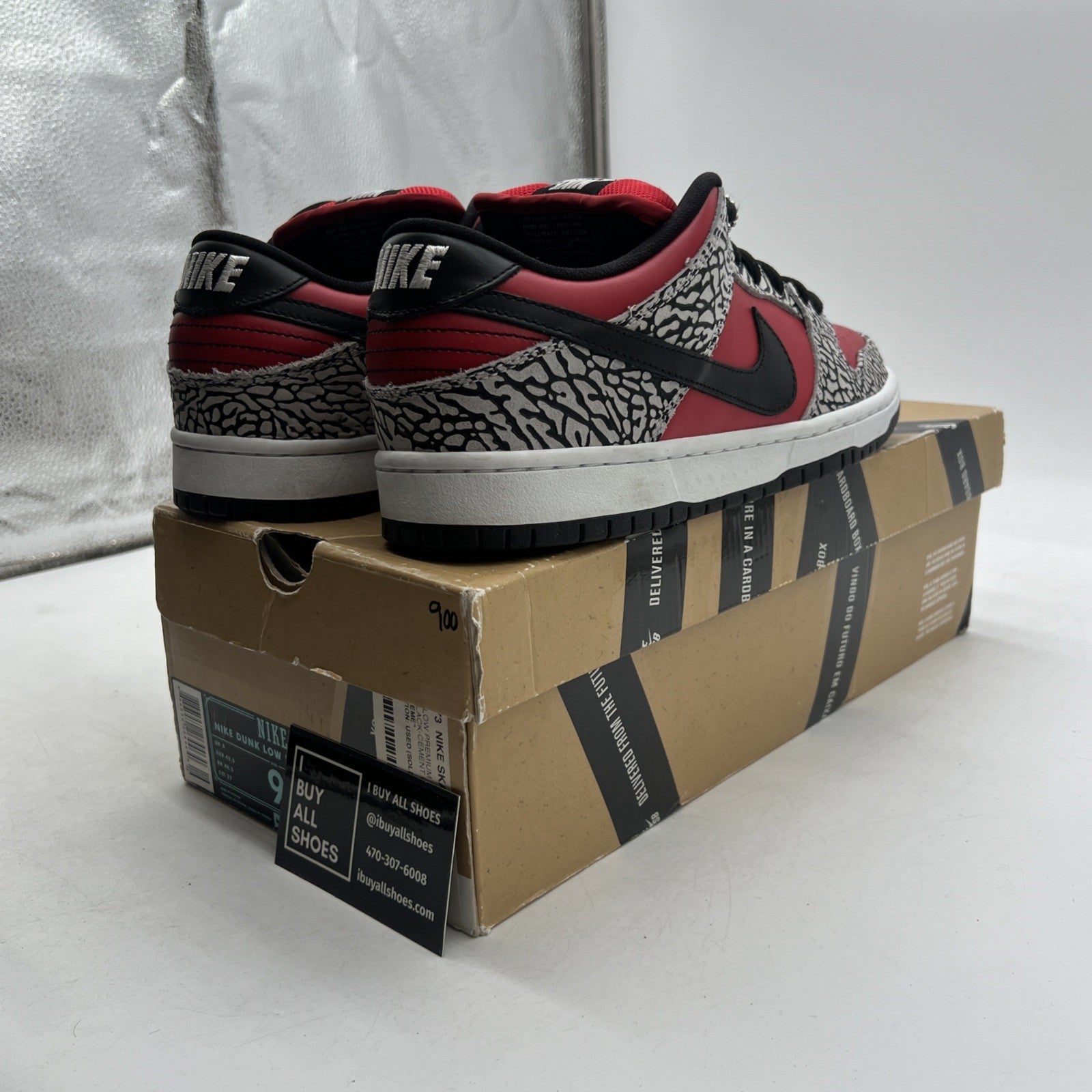 Size 9 - Nike Supreme x Dunk Premium SB Low Red Cement (313170-600)