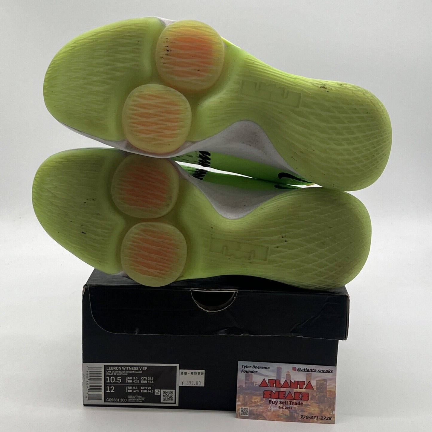 Size 10.5 - Nike LeBron Witness 5 EP Grinch (CQ9381-300)
