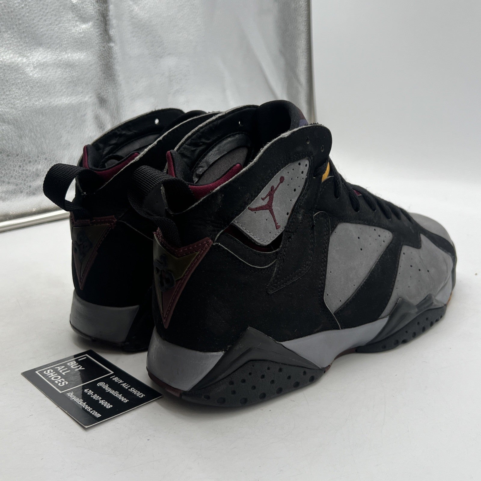 Size 10.5 - Air Jordan 7 Retro 2011 Bordeaux (304775-003)
