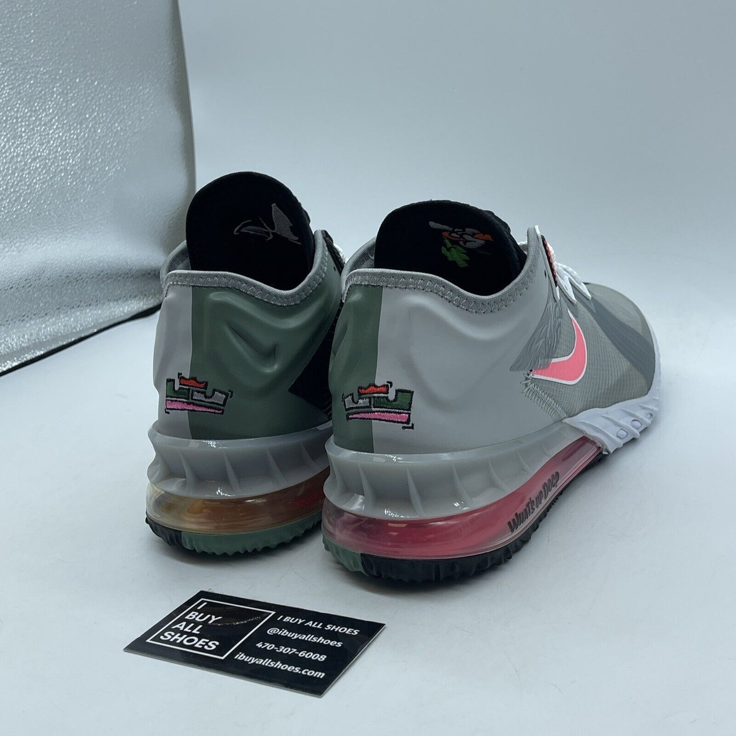 Size 8 - Nike Space Jam x LeBron 18 Low Bugs x Marvin Suede Leather (CV7562-005)