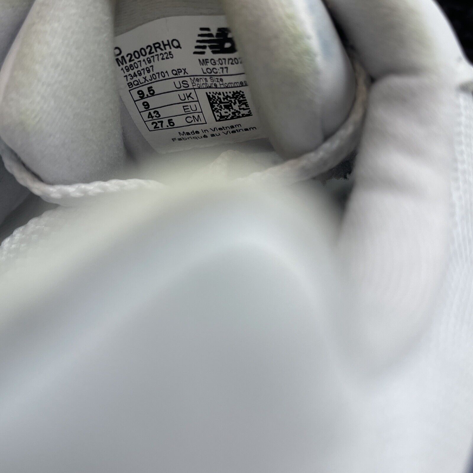 Size 9.5 - New Balance 2002R White Natural Indigo Suede Leather (M2002RHQ)