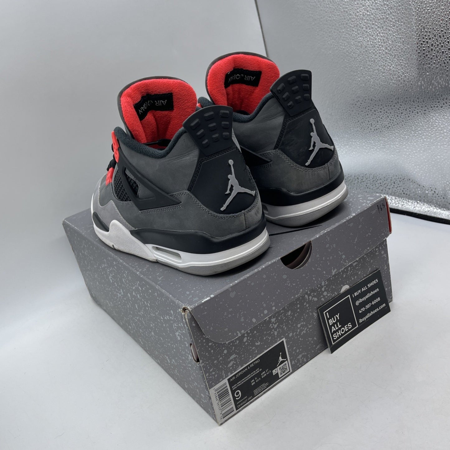 Size 9 - Air Jordan 4 Retro Mid Infrared (DH6927-061)