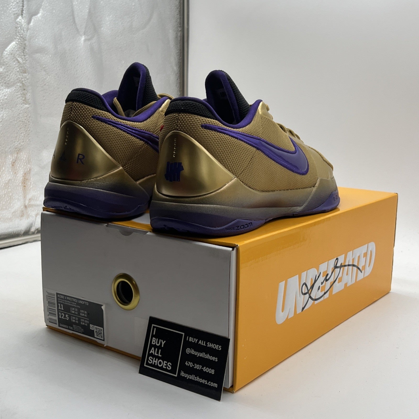Size 11 - Nike Zoom Kobe 5 Protro x Undefeated Hall Of Fame (DA6809-700)