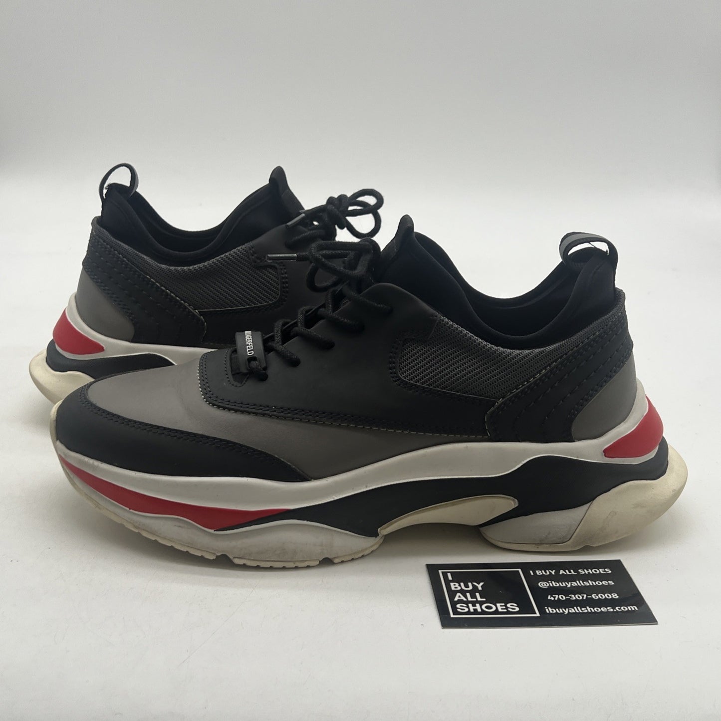 Size 42D - KARL LAGERFELD PARIS SNEAKERS