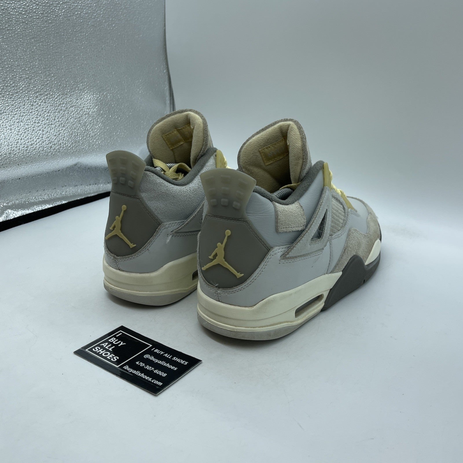 Size 9.5 - Jordan 4 Retro SE Low Craft Grey Suede Leather (DV3742-021)