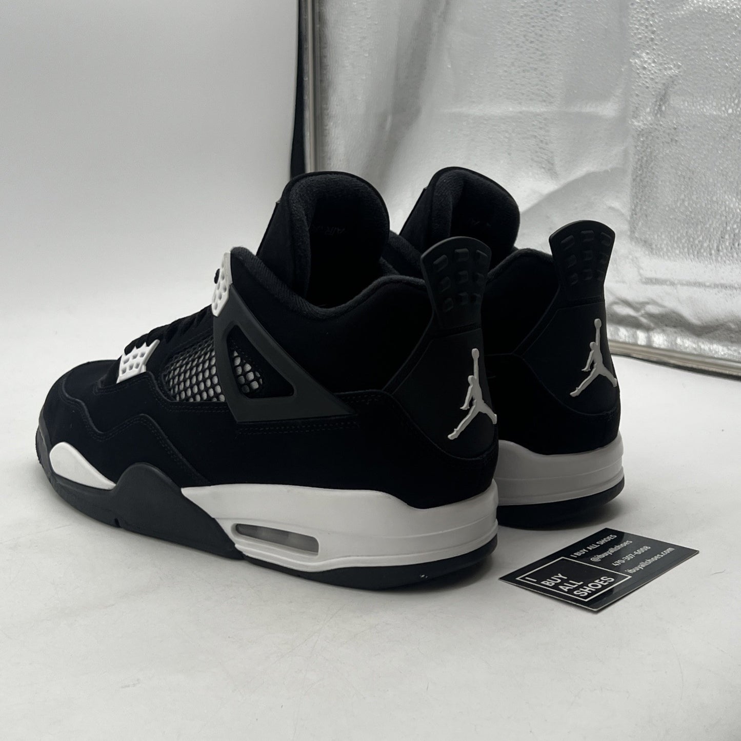 Size 12 - Air Jordan 4 Retro White Thunder (FQ8138-001)