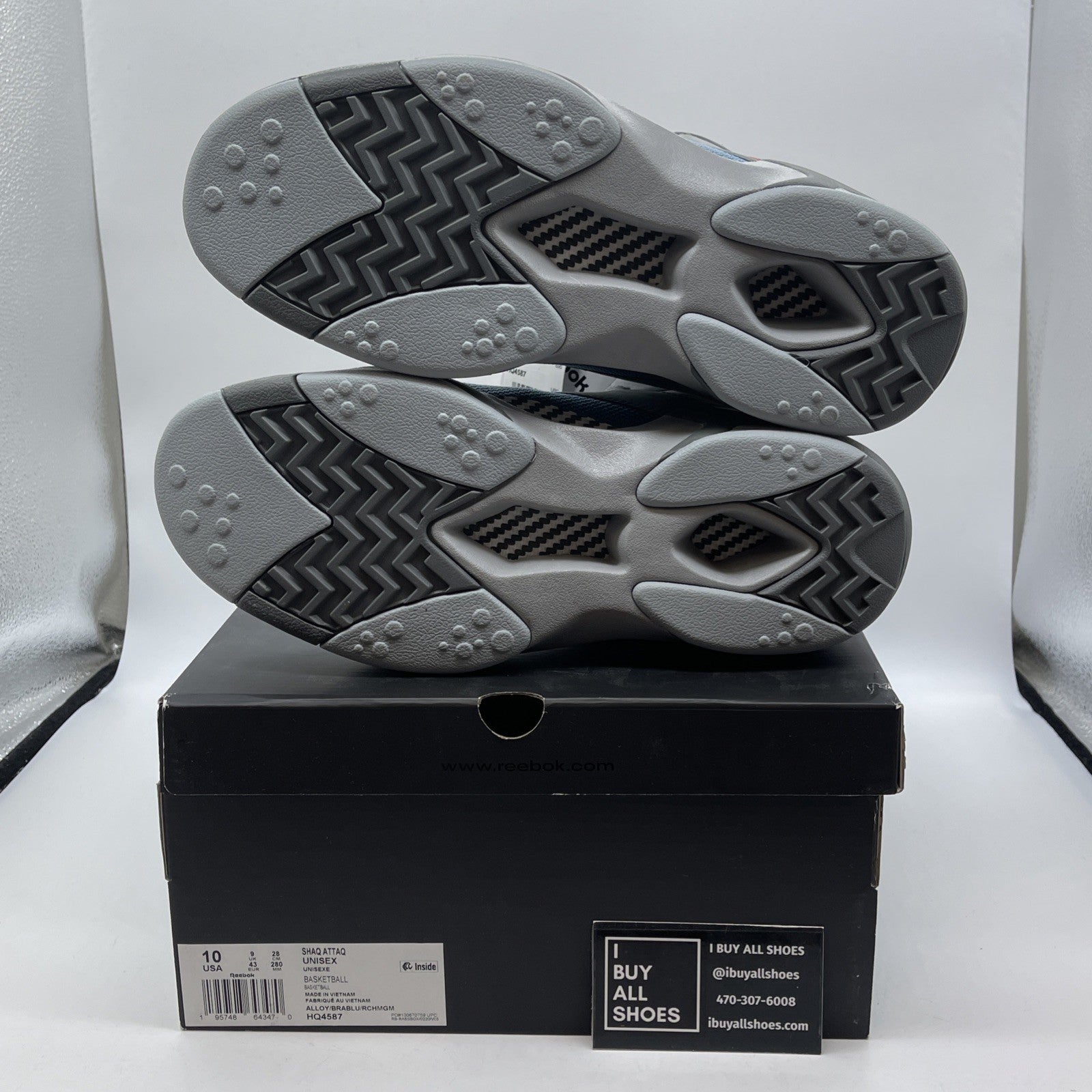Size 10 - Reebok DC Comics x Shaq Attaq Man of Steel Suede Leather (HQ4587)