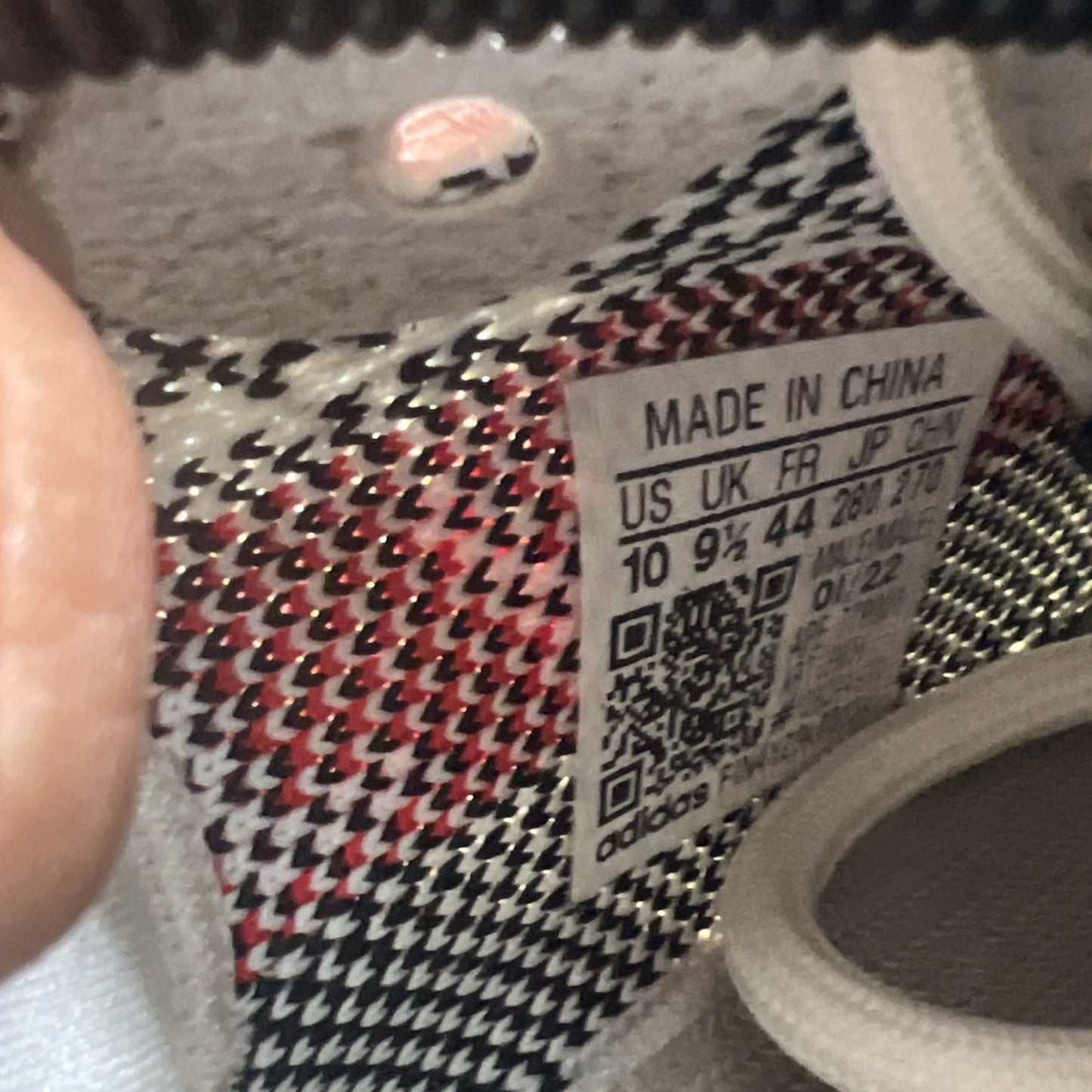 Size 10 - adidas Yeezy Boost 350 V2 Low Zebra (CP9654)