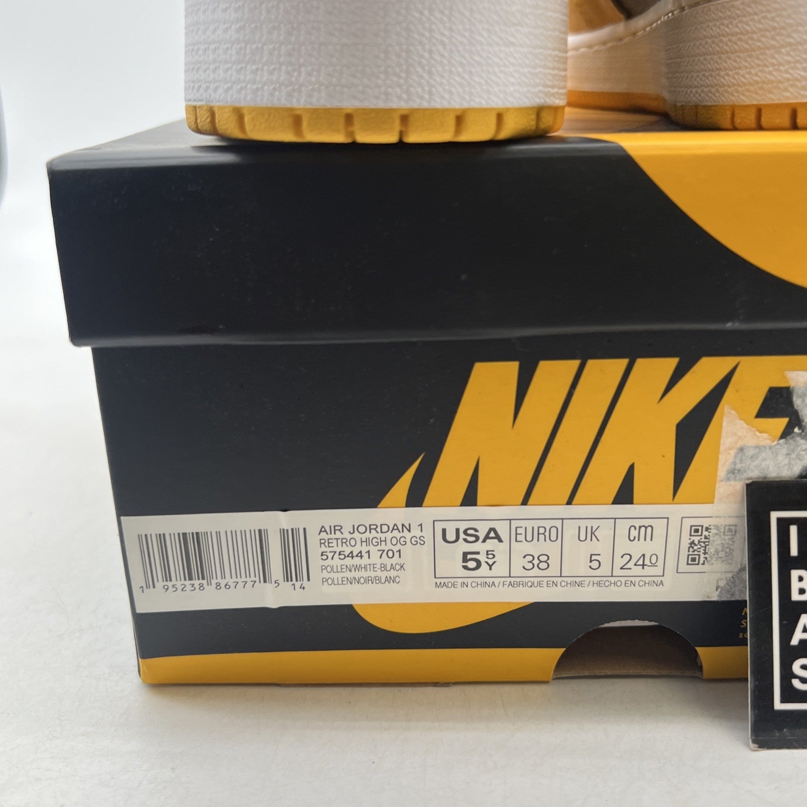 Size 5.5Y - Air Jordan 1 Retro OG High Pollen (575441-701)