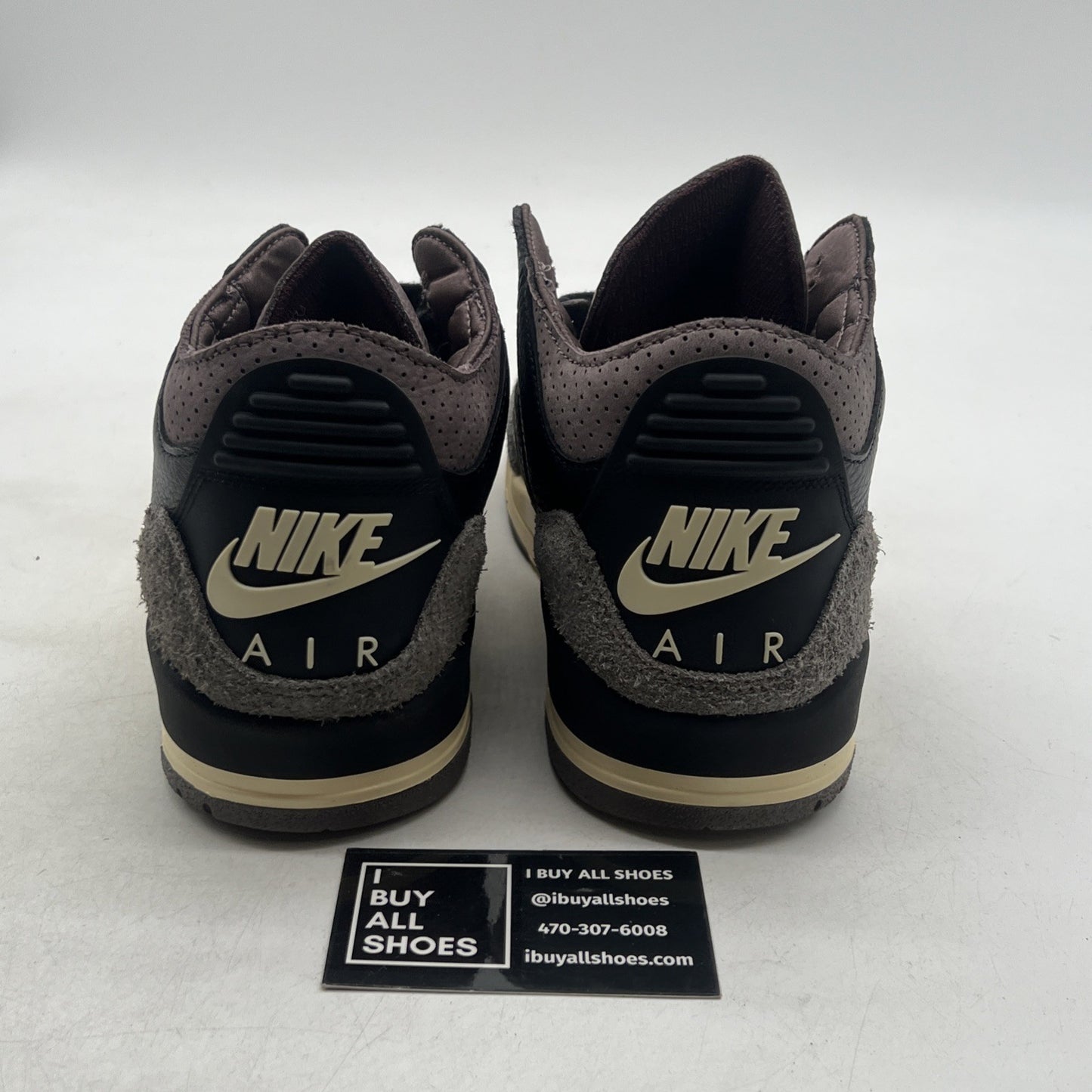 Size 10.5 - A Ma Maniére x Air Jordan 3 Retro While You Were Sleeping W