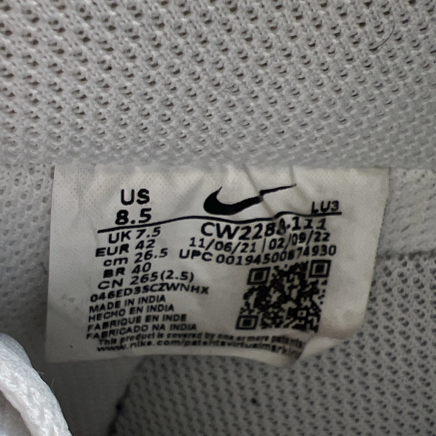 Size 8.5 - Nike Air Force 1 '07 Low Triple White (CW2288-111)