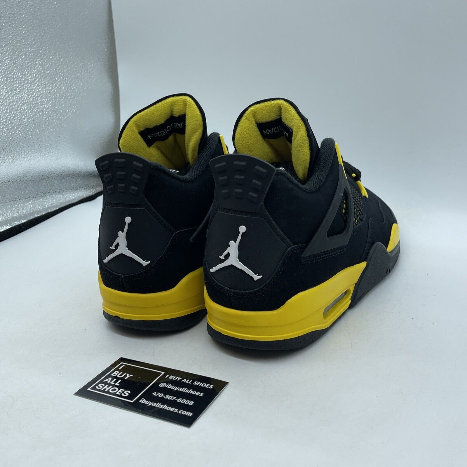 Size 10.5 - Jordan 4 Retro Mid Thunder Black Yellow White Suede (DH6927-017)