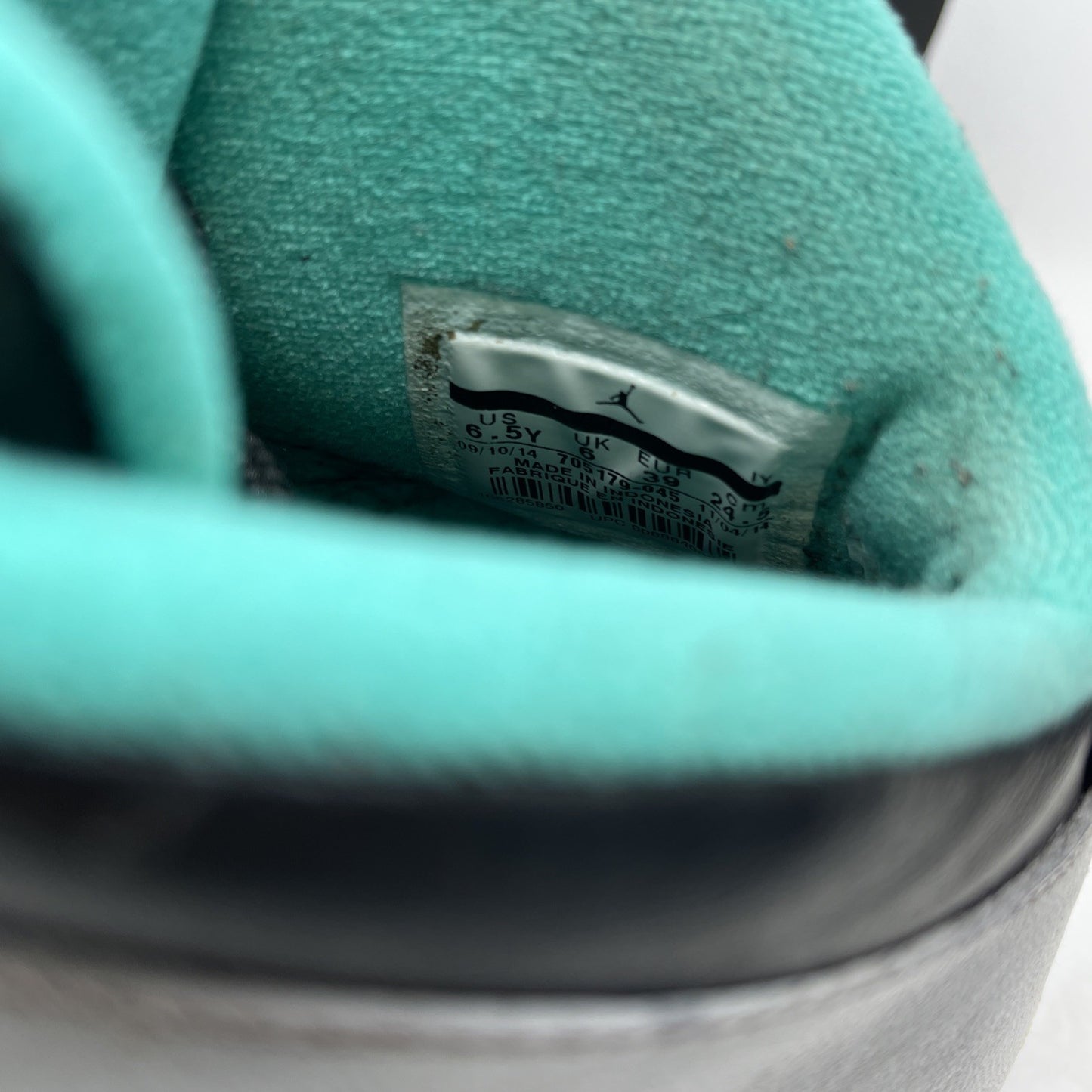 Size 6.5Y - Air Jordan 10 Retro Lady Liberty (705179-045)