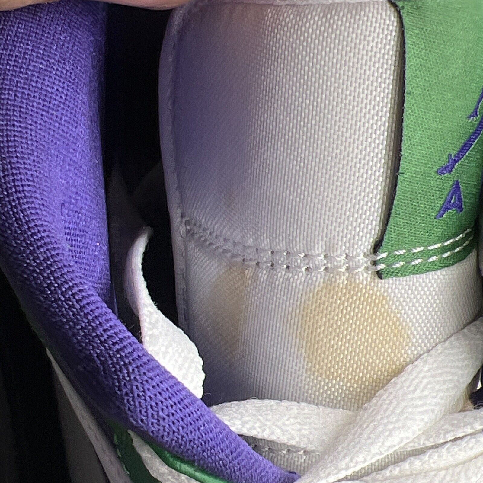 Size 12 - Air Jordan 1 Hulk - (554724-300) White Green Purple Leather Used