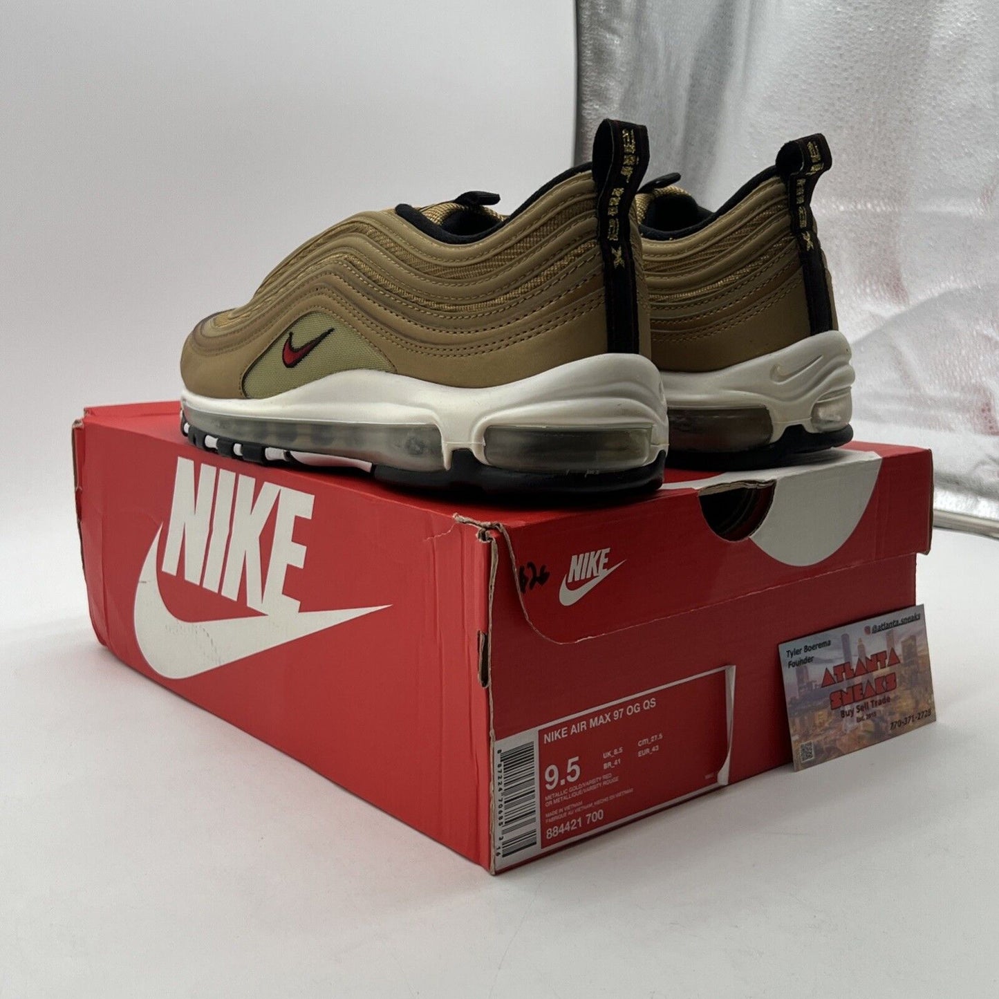 Size 9.5 - Nike Air Max 97 OG QS Metallic Gold (884421-700)