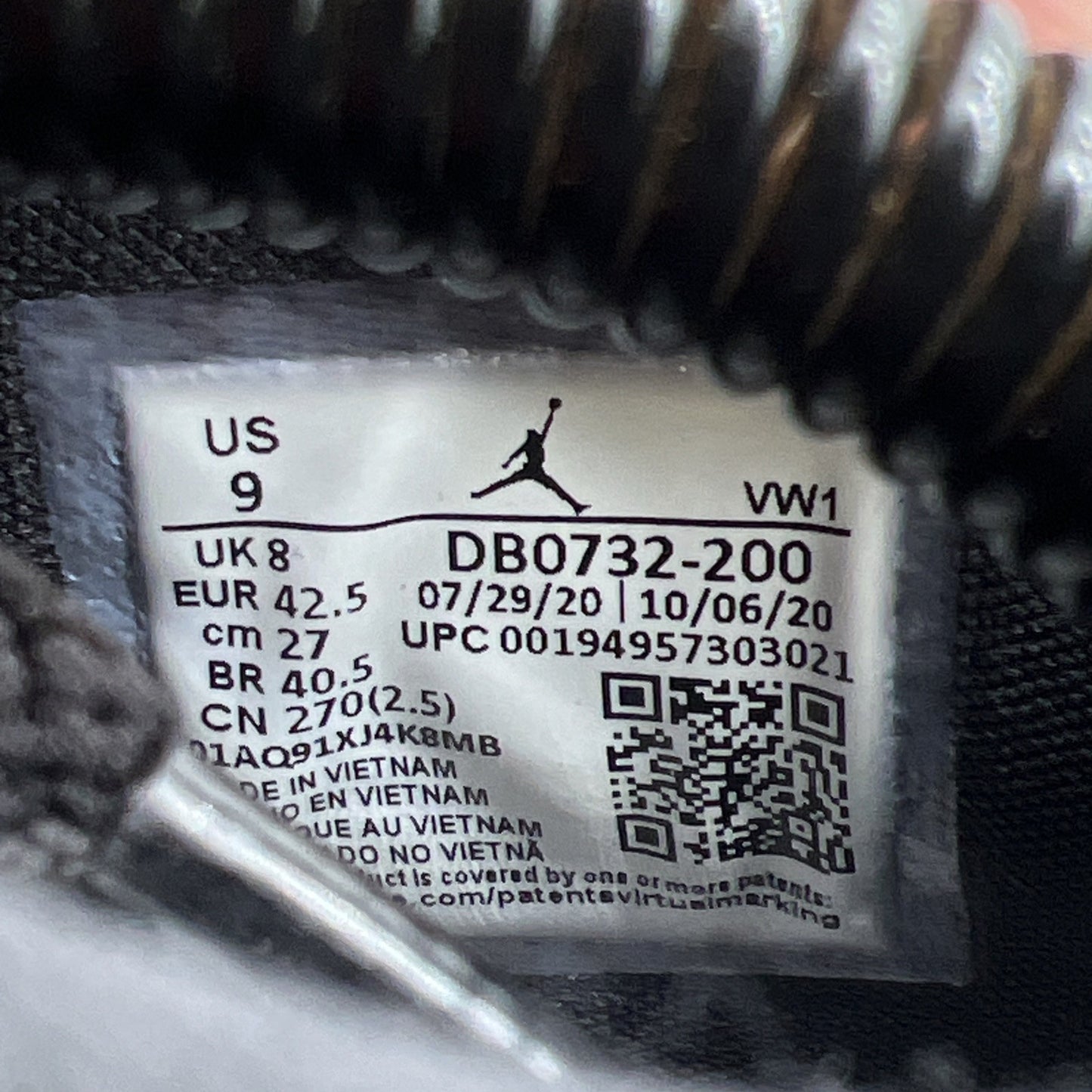 Size 9 - Air Jordan 4 Retro Mid Taupe Haze (DB0732-200)