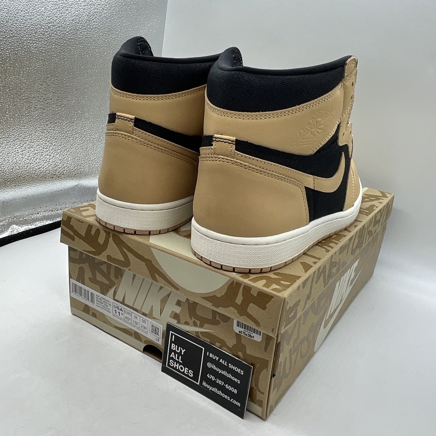Size 11.5 - Air Jordan 1 Retro High OG Heirloom 2022 (555088-202)