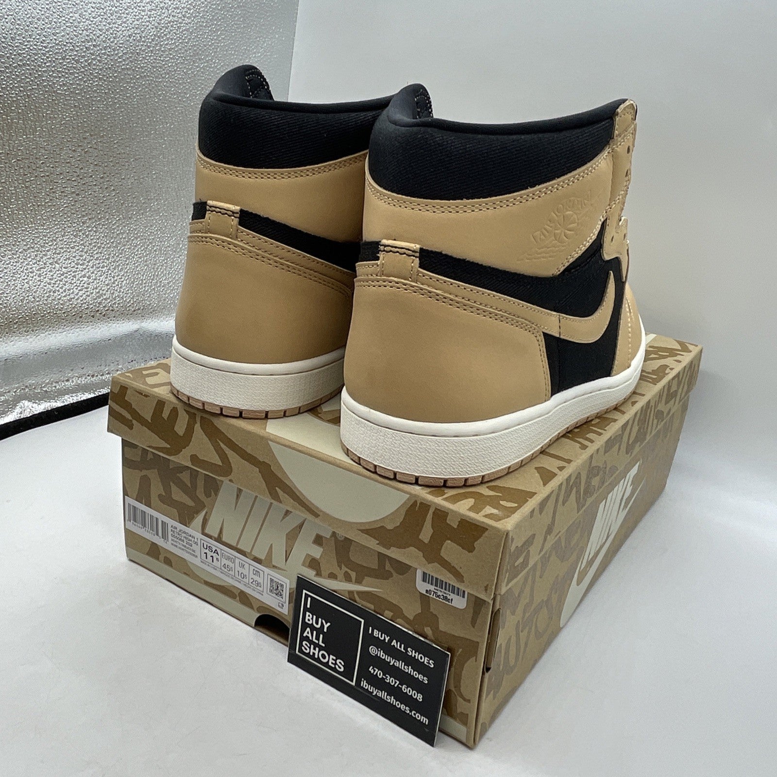 Size 11.5 - Air Jordan 1 Retro High OG Heirloom 2022 (555088-202)