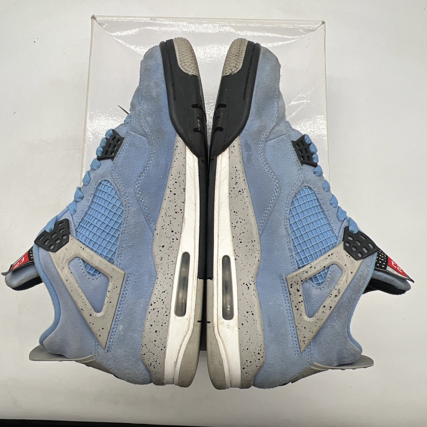 Size 10.5 - Air Jordan 4 Retro Mid University Blue (CT8527-400)
