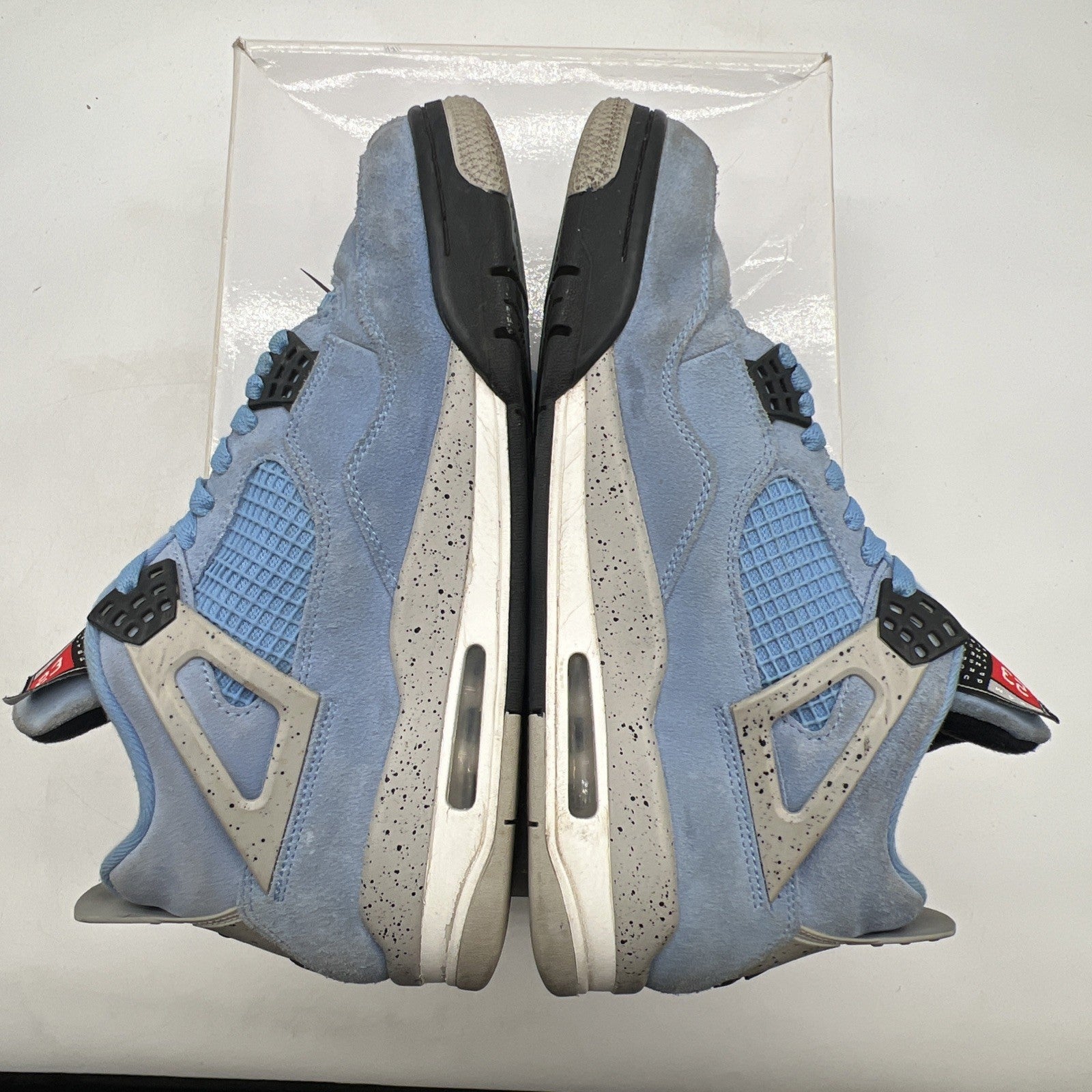 Size 10.5 - Air Jordan 4 Retro Mid University Blue (CT8527-400)
