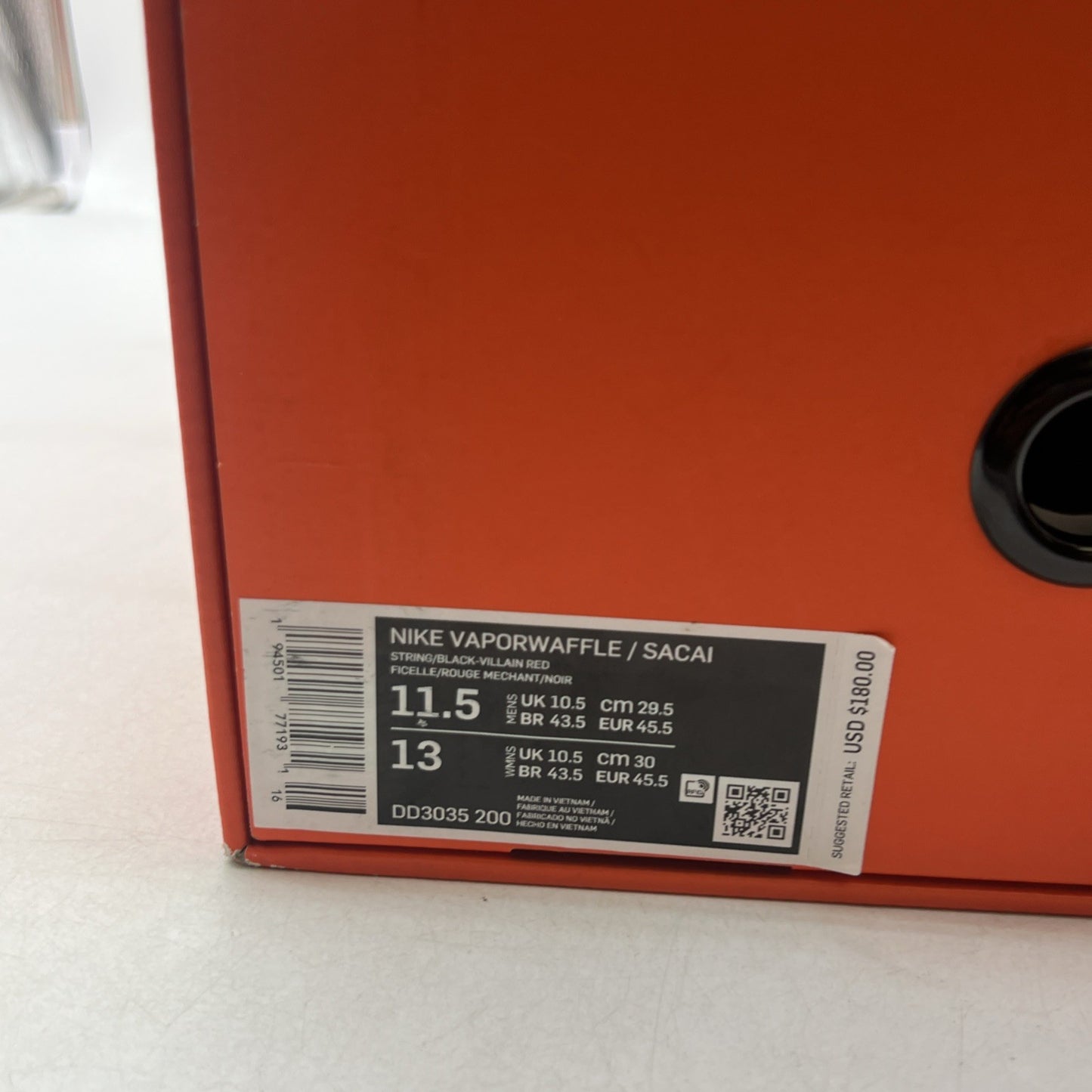 Size 11.5 - sacai x Nike VaporWaffle SP Villain Red (DD3035-200)