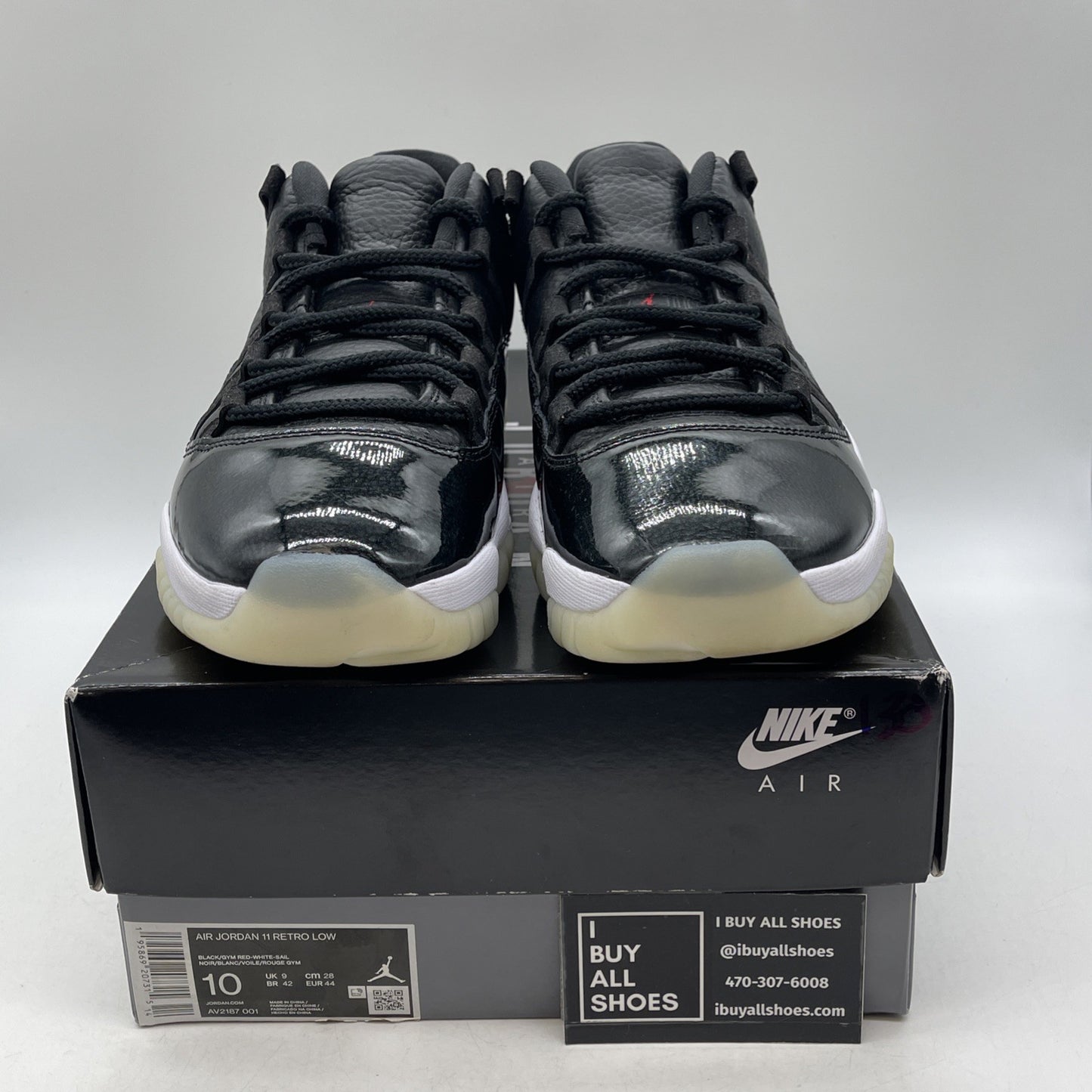 Size 10 - Air Jordan 11 Retro Low 72-10 (AV2187-001)