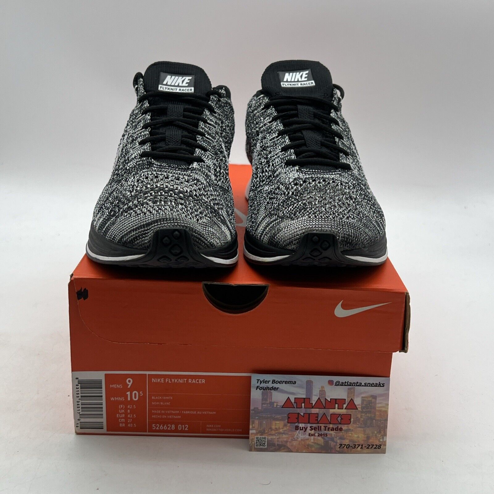 Size 9 - Nike Flyknit Racer Oreo 2.0 (526628-012)