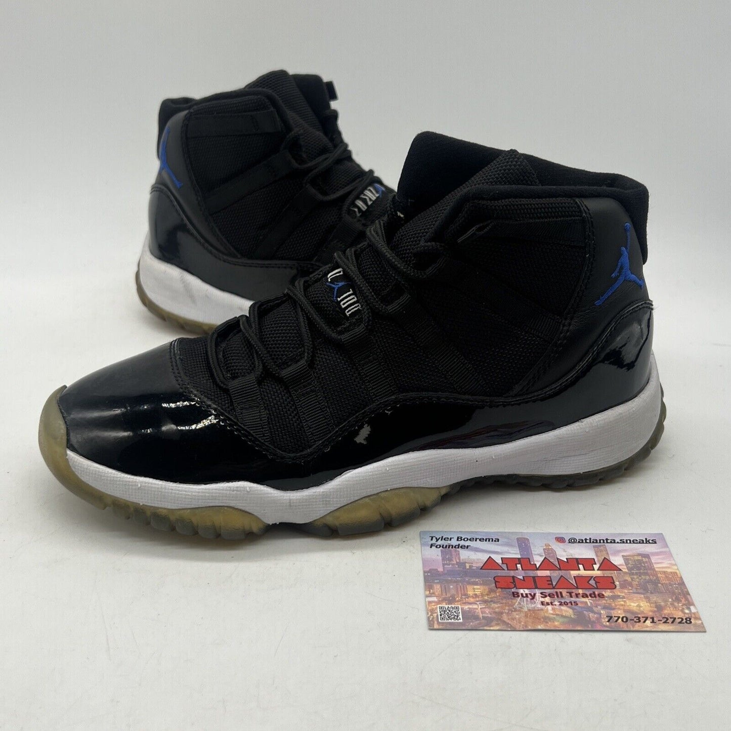 Size 4 - Air Jordan 11 Retro 2009 Space Jam White Black (378038-041)
