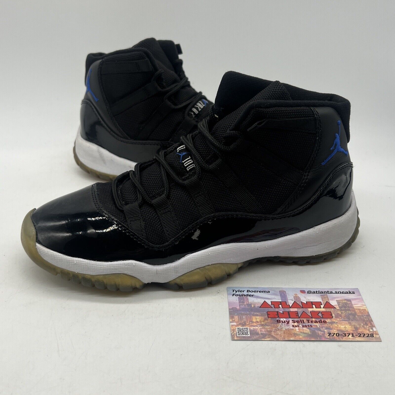 Size 4 - Air Jordan 11 Retro 2009 Space Jam White Black (378038-041)