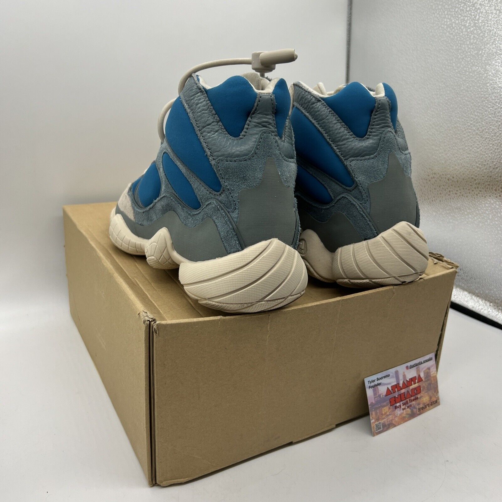 Size 8.5 - adidas Yeezy 500 High Frosted Blue (GZ554)