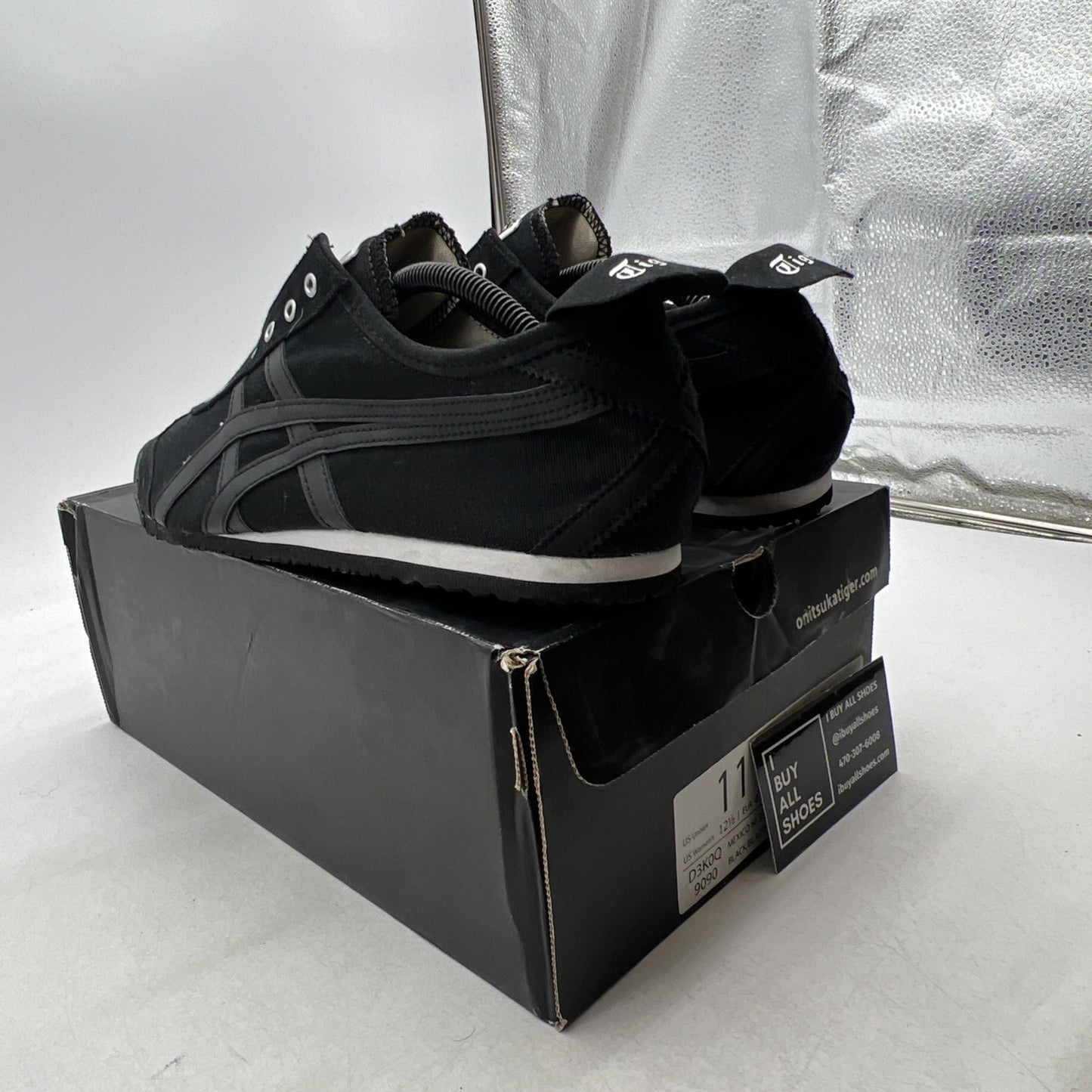 Size 11 - Onitsuka Tiger Mexico 66 Slip-On Trainers (D3K0Q-9090)