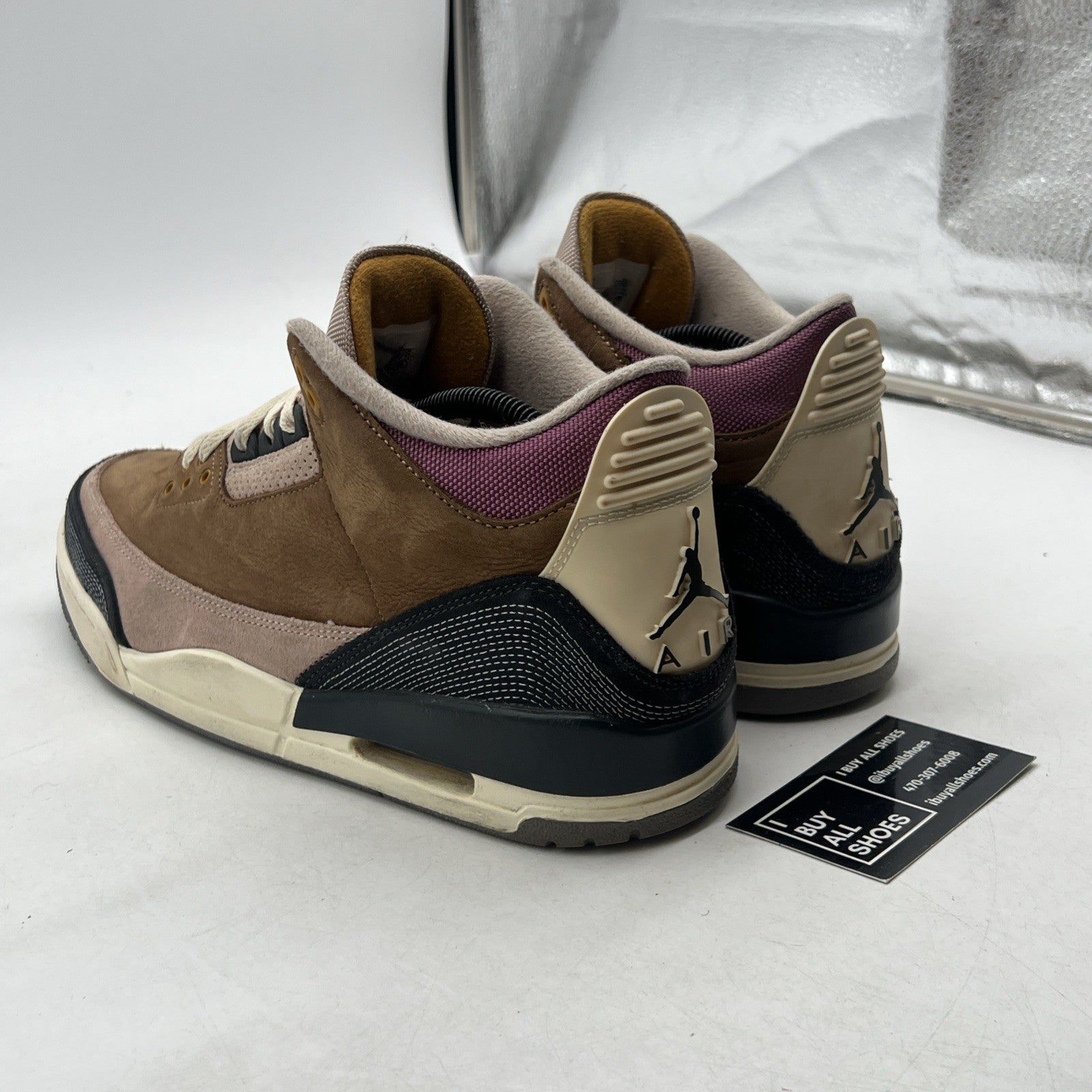 Size 9.5 - Air Jordan 3 Retro SE Winterized (DR8869-200)
