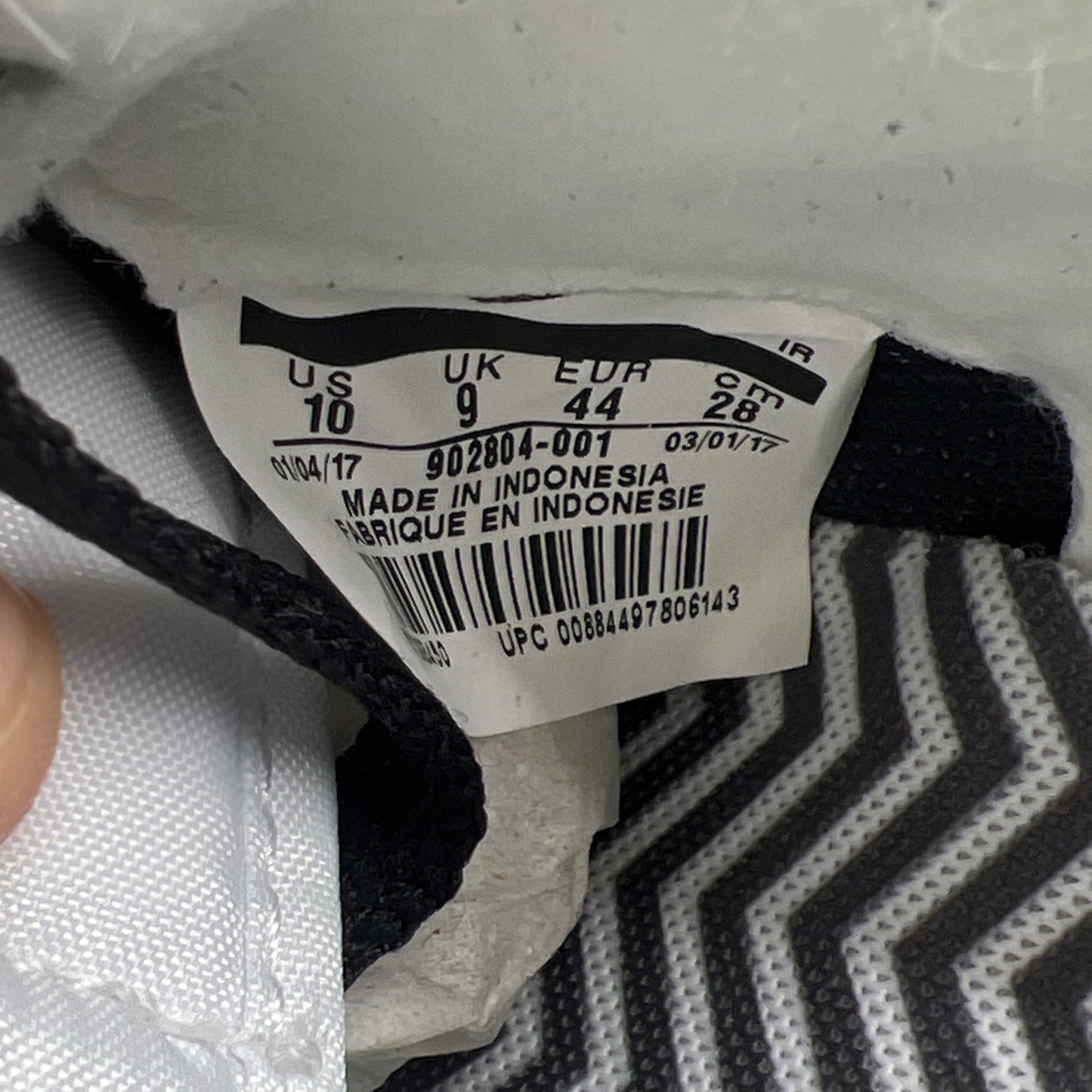 Size 10 - Nike Cortez Basic Nylon Compton (902805-001)