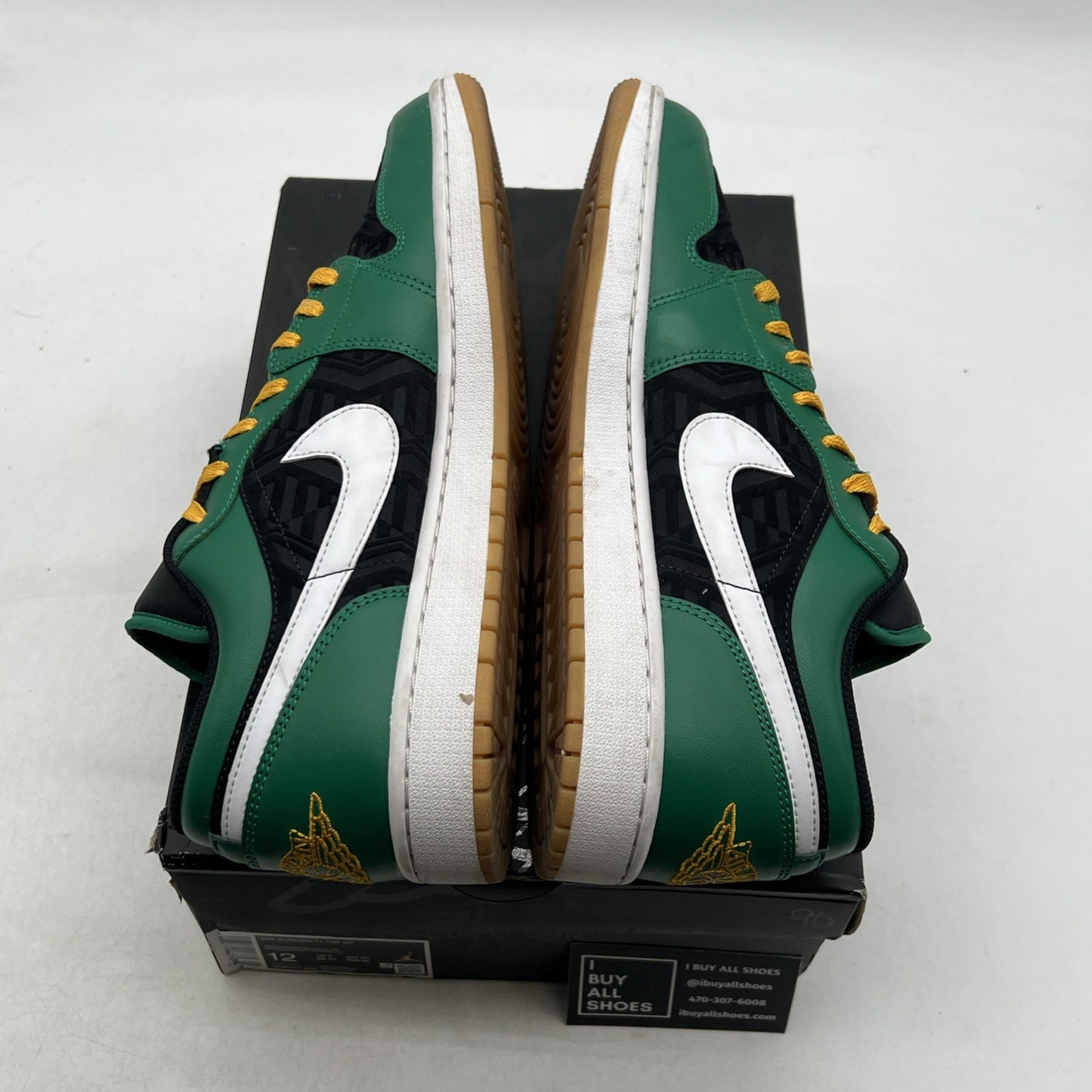 Size 12 - Air Jordan 1 SE Low Christmas (DQ8422-300)