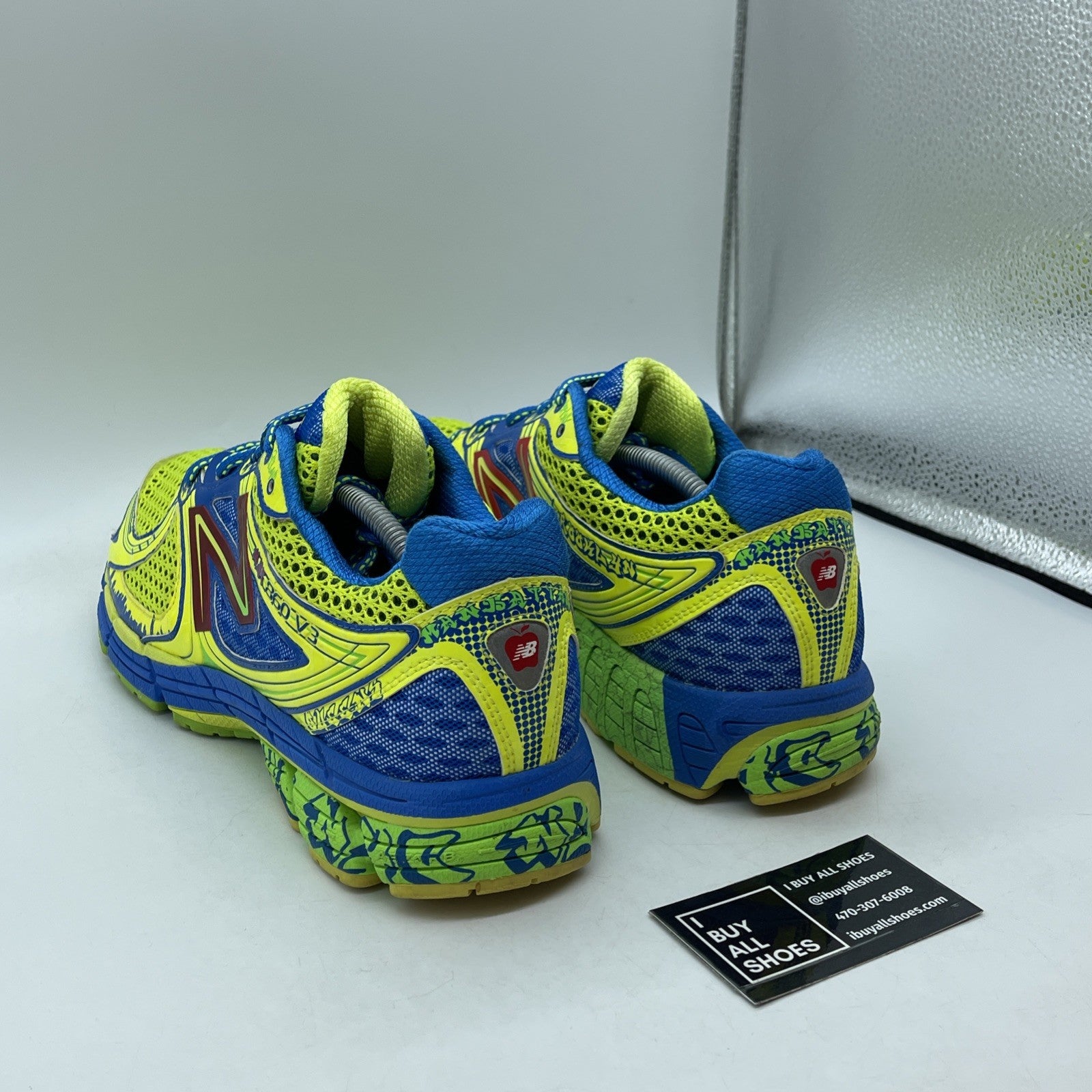 Size 12.5 - NYC Marathon New Balance - Blue Red Suede (M860NYC3)