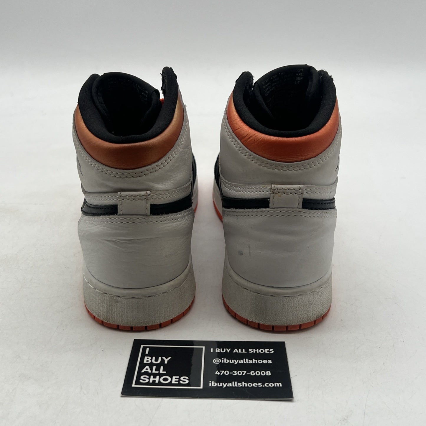 Size 5.5 - Air Jordan 1 Retro High Electro Orange (555088-180)