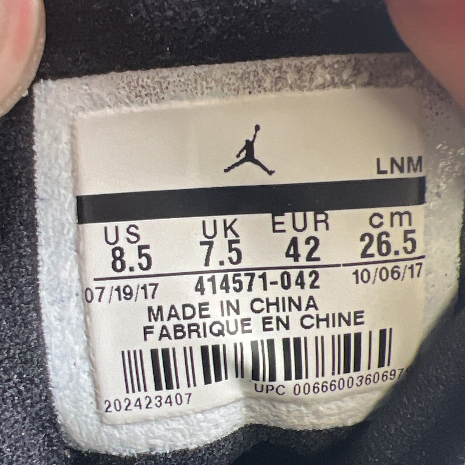 Size 8.5 - Air Jordan 13 Retro 2017 Altitude (414571-042)