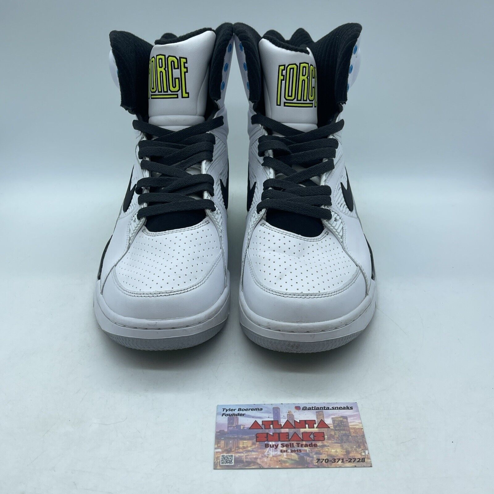 Size 9.5 - Nike Air Command Force Billy Hoyle White Black Leather (684715-100)