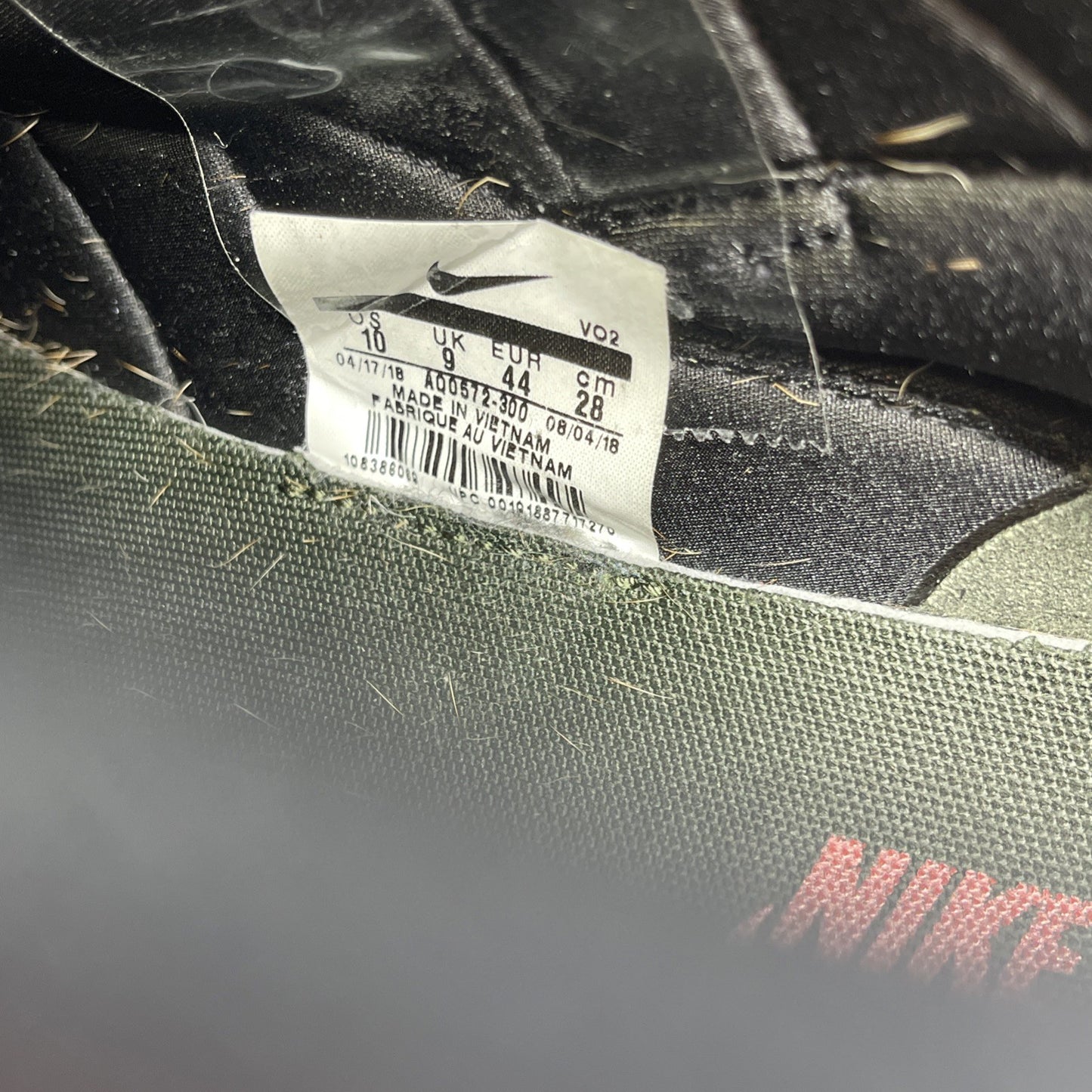 Size 10 - Nike Air Force 270 Utility Style Black Suede Leather (AQ0572-300)