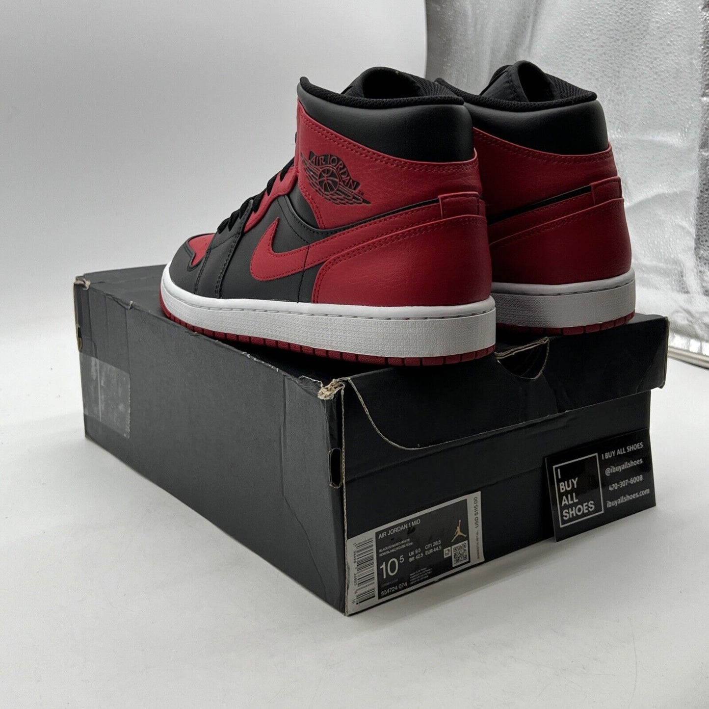 Size 10.5 - Air Jordan 1 Mid Banned 2020 (554724-074)