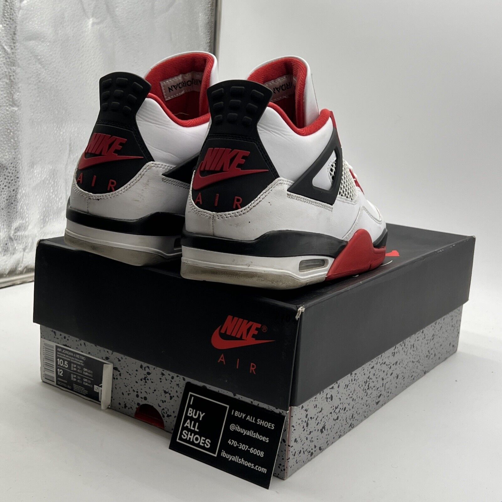 Size 10.5 - Air Jordan 4 Retro OG Mid Fire Red (DC7770-160)