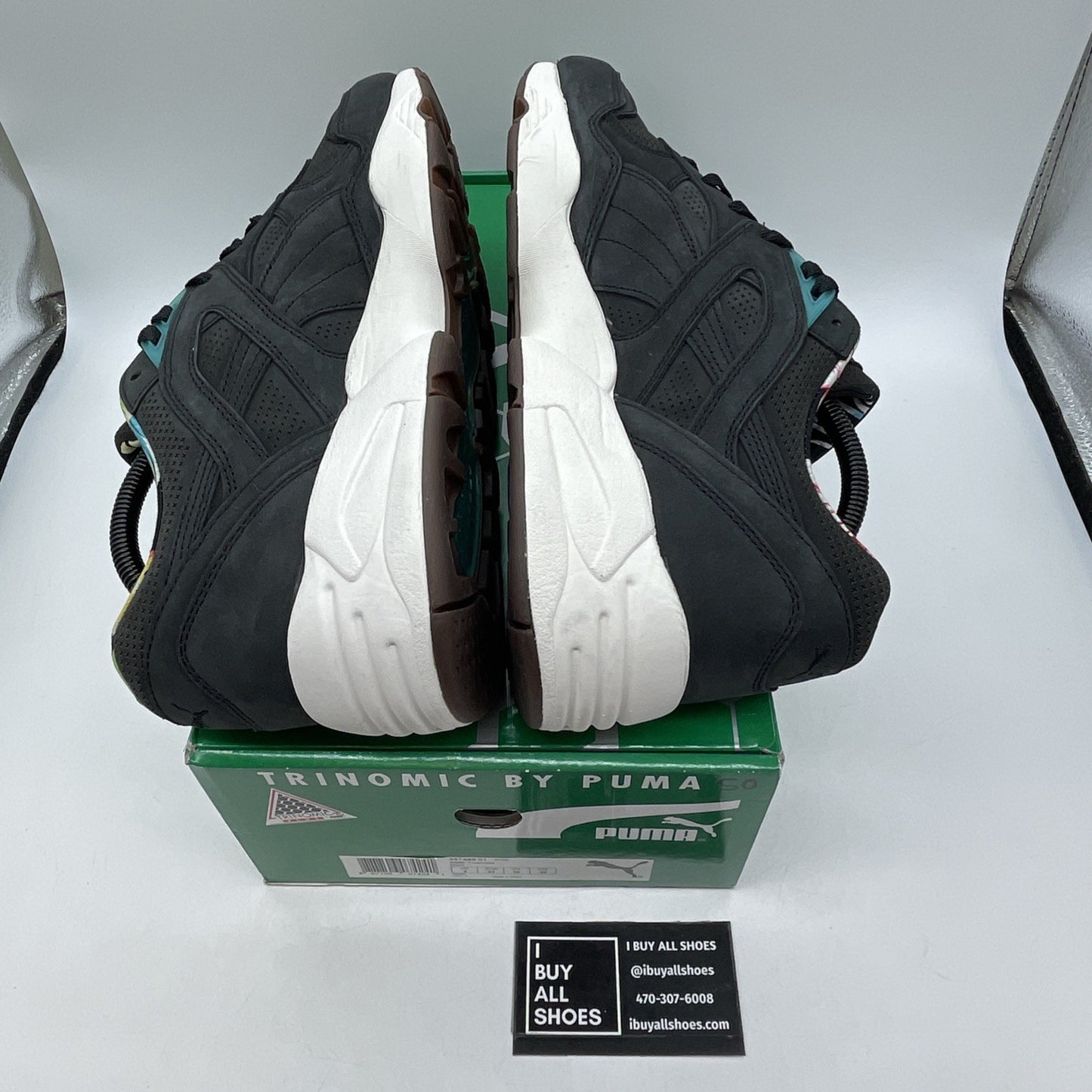 Size 10 - PUMA R698L Tropicalia Black (357466-01)