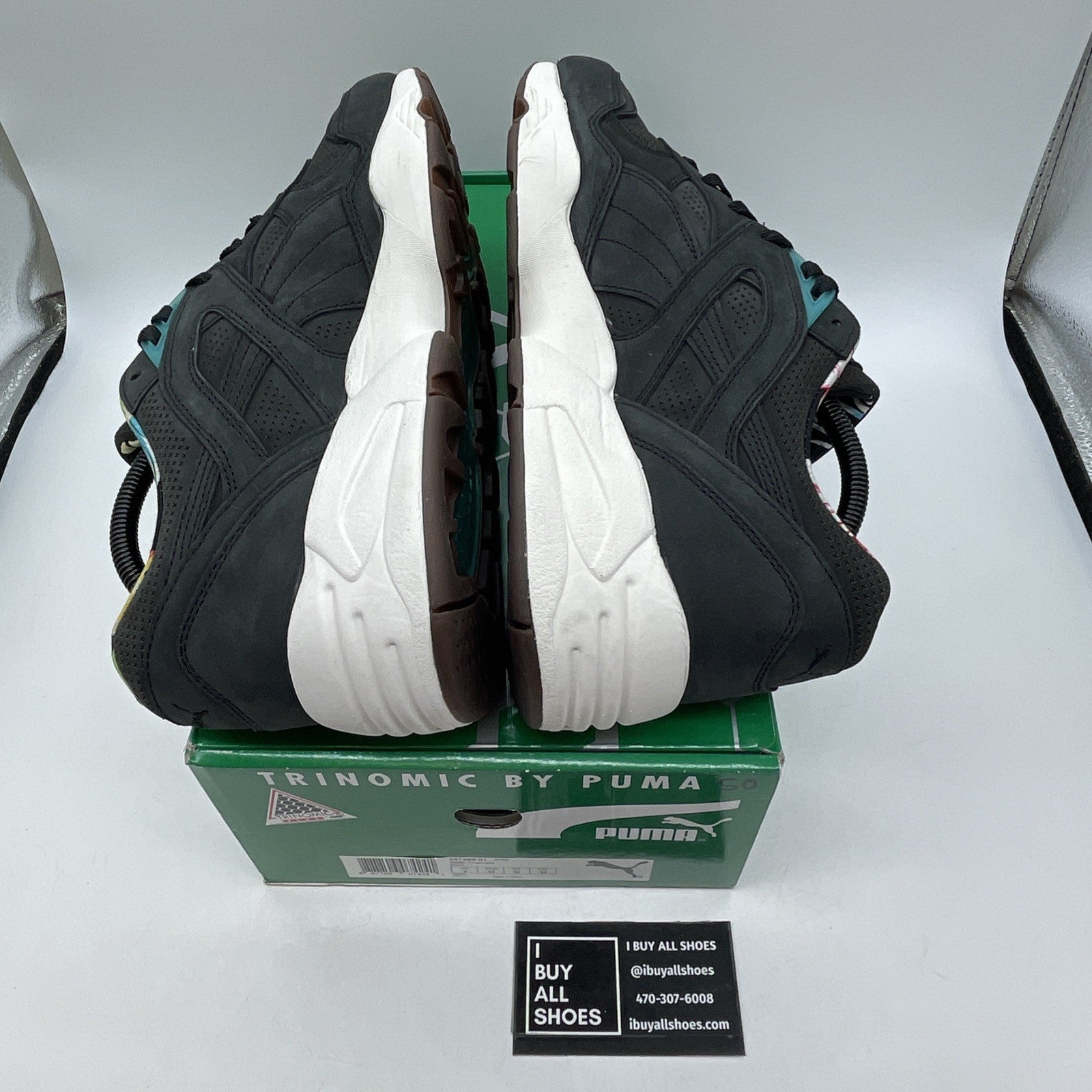 Size 10 - PUMA R698L Tropicalia Black (357466-01)