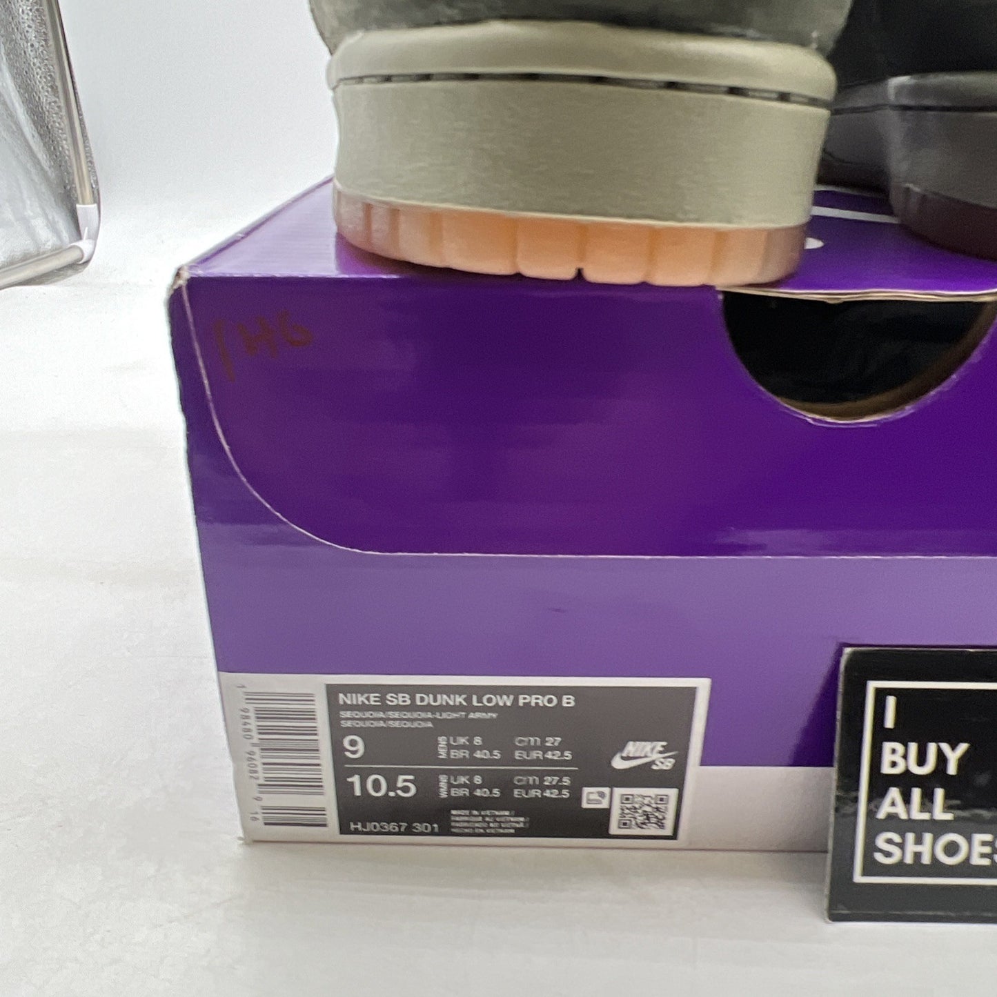 Size 9 - Nike Dunk SB Pro B Low Sequoia (HJ0367-301)