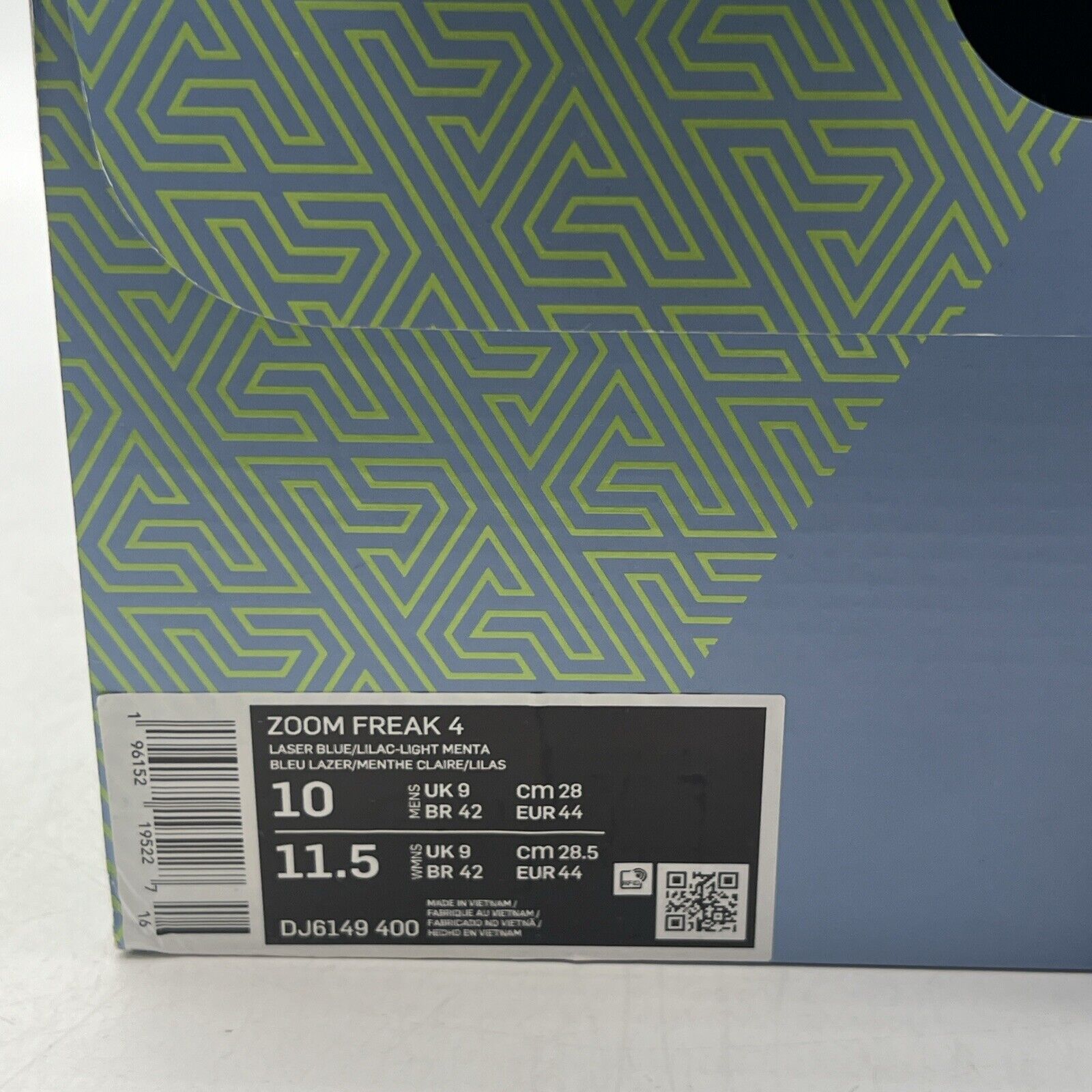 Size 10 - Nike Zoom Freak 4 Birthstone (DJ6149-400).